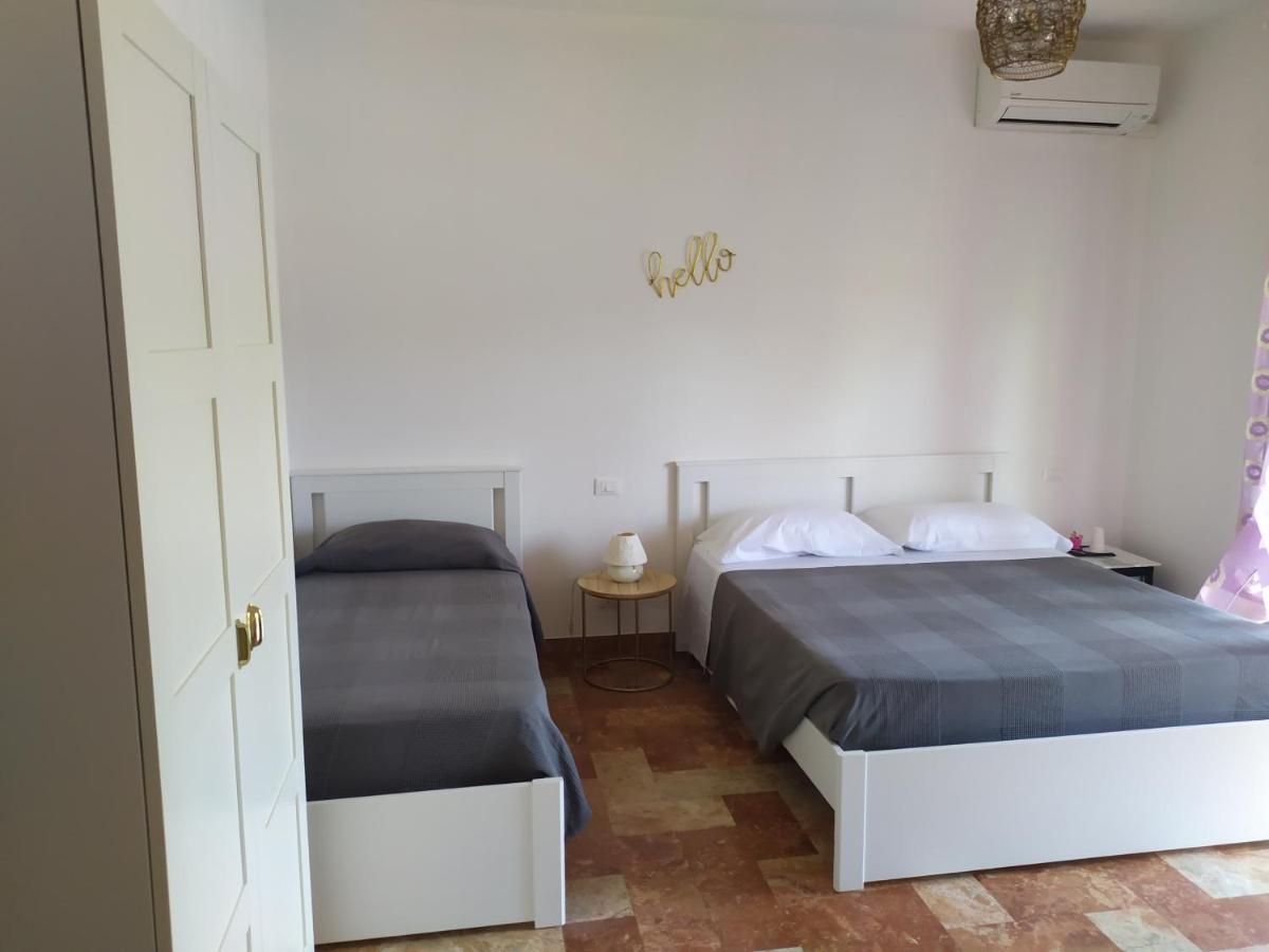 מרינה די קררה B&B Tra Mare E Marmo מראה חיצוני תמונה